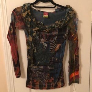 Save the Queen Top size S